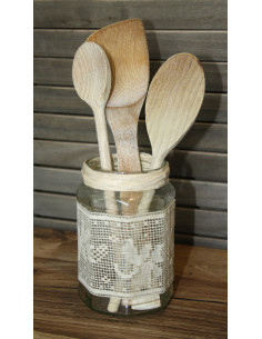 Pot de cuisine en dentelle